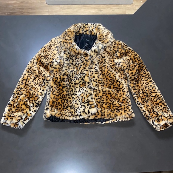 NWT Forever 21 Faux Fur Leopard Coat - Picture 1 of 7